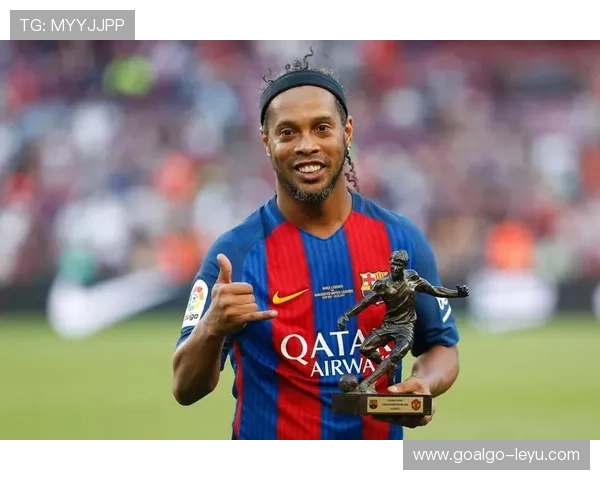 巴萨巴西情缘：百年传承与球星传奇，从罗纳尔多的震撼加盟到里瓦尔多的惊天倒钩