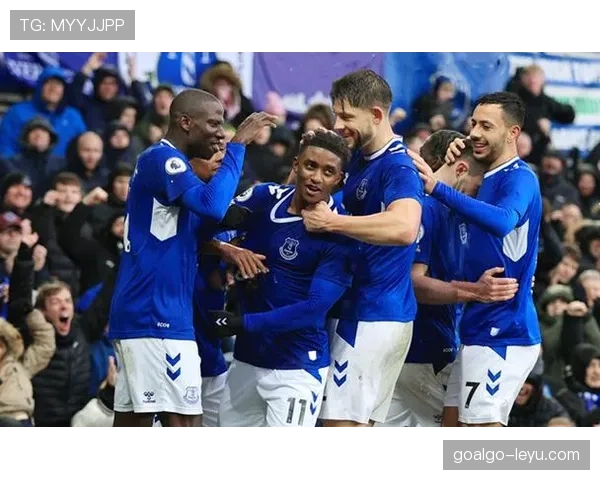 热刺强势逆转取胜,状态回暖重返英超争冠行列 热刺强势逆转取胜,状态回暖重返英超争冠行列